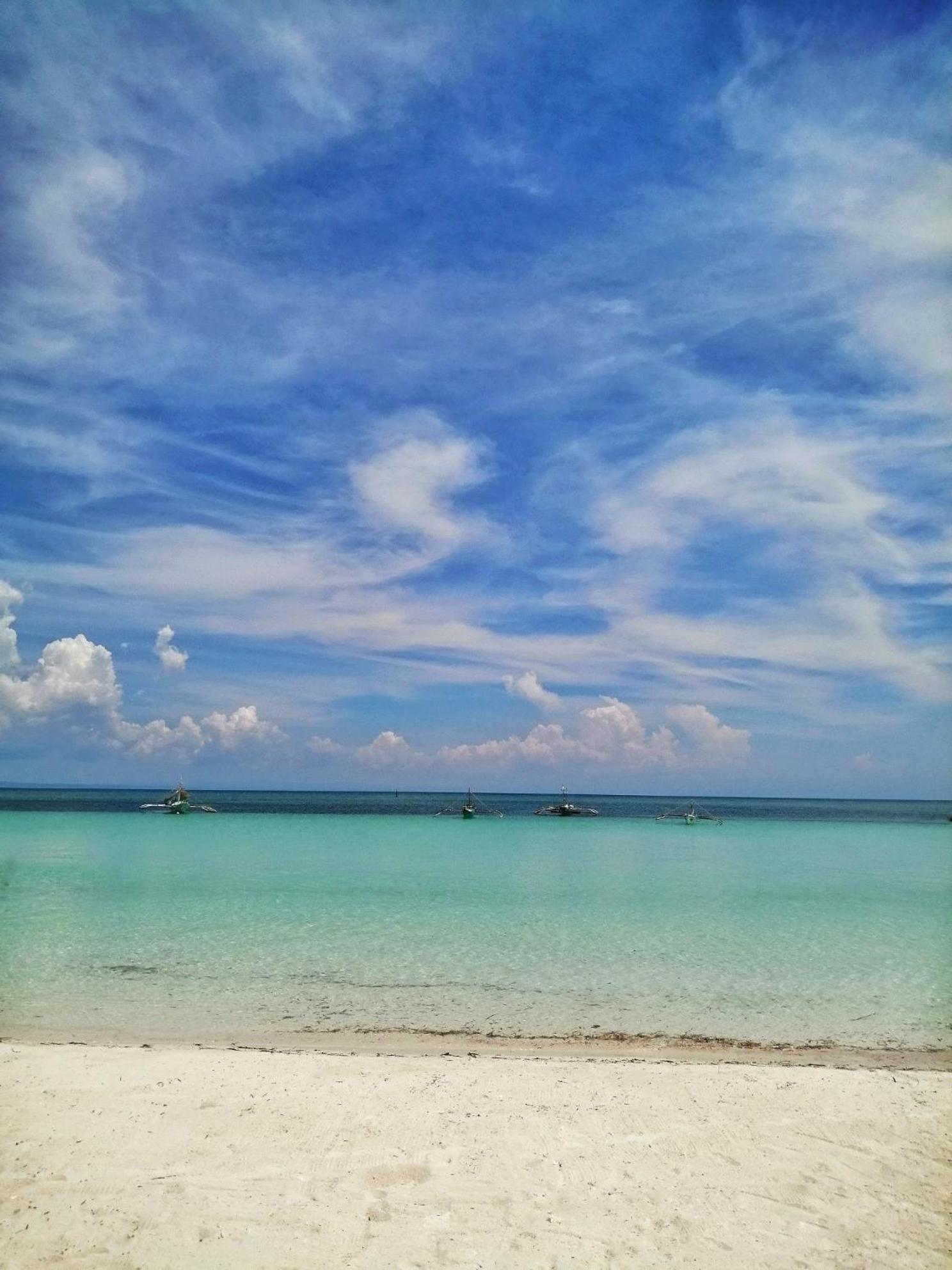 Dohibern Beach Resort Bantayan-sziget Kültér fotó